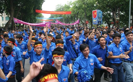 В Ханое подведены итоги летней кампании добровольной молодёжи - ảnh 1